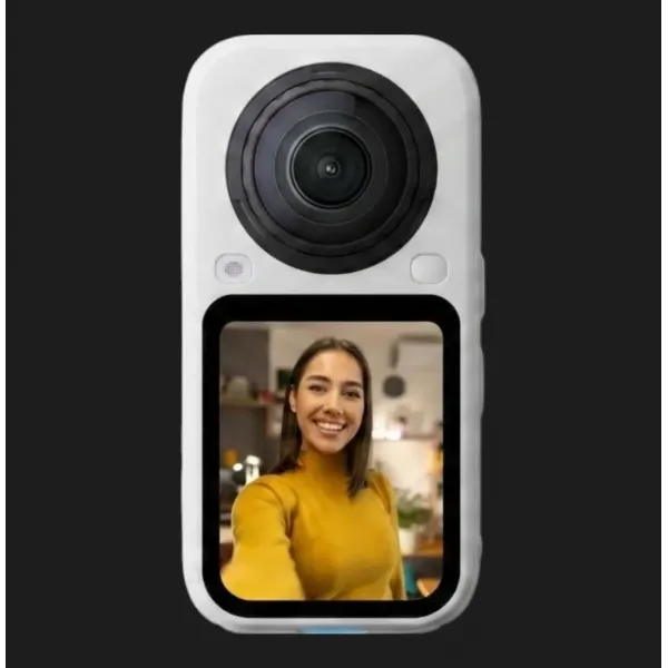 Екшн-камера Insta360 X6 Essentials Bundle (Arctic White)